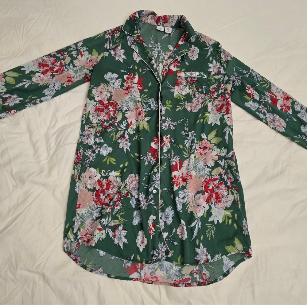 Cupcakes and Cashmere Floral Sleep Shirt Womens Medium Green Button Up Nightgown
